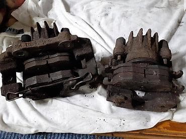 PREDNJA KOČIONA KLEŠTA ZA PEUGEOT 306 OD 1996. DO 2001. GOD. | na lalafo.rs PREDNJA KOČIONA KLEŠTA ZA PEUGEOT 306 OD 1996. DO 2001. GOD. |