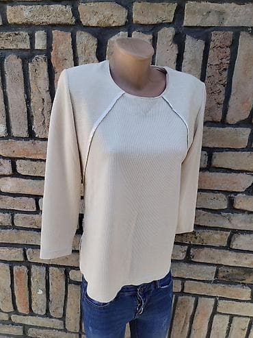 bunda s: Bluza vel Xl
Duzina 62
Pazuh po 52 — 5