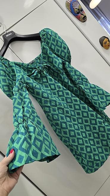 Men's Clothing: Zelena mini haljina sa geometrijskim printom (dijamanti) u dve nijanse — 3