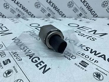 oprema za zip line: REGULATOR PRITISKA GORIVA ZA VOLKSWAGEN TIGUAN, TOURAN, GOLF 7 . - — 2