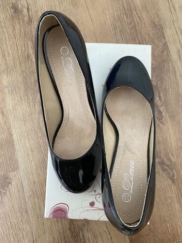 mokasine od prevrnute koze: Pumps, 38 — 2