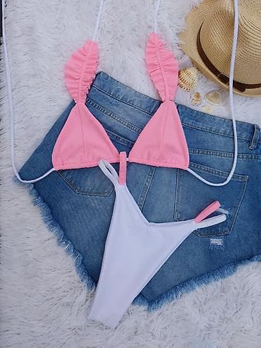 sesiri za plazu: Dvodeni bikinije set – trokutasti grudnjak sa nabranim kaiševima i — 2