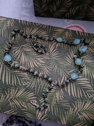 Ogrlica od poludragog kamenja u zeleno-tirkiznim tonovima - Ručno