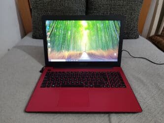 HP: Intel Celeron, 4 GB OZU, 15.6 " — 3