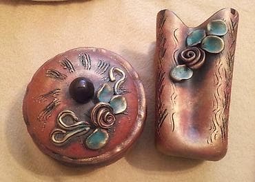 Keramički set ručni rad keramički set, vaza i činija sa poklopcem