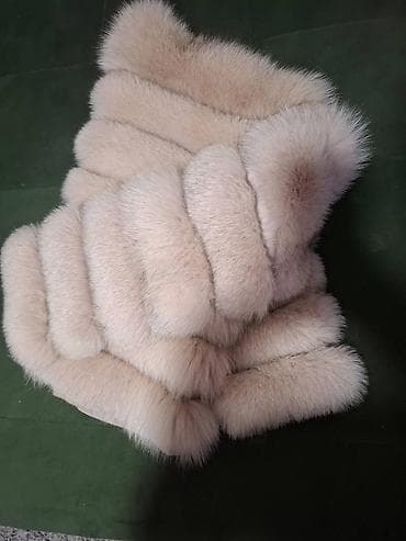 Beauty & Care: Bunda polarna lisica Pravo krzno I koza Velicina M ali odgovara i za S — 1