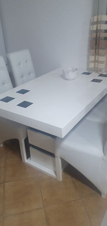 Sets of table and chairs: Sto i 4 stolice na prodaju — 1