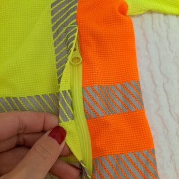 Ostala dečija odeća: Fluo jaknica 98-104. Tanana ali namena joj je zastita deteta u — 3