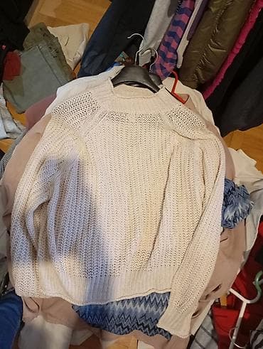 duks s: Akcija dukseva i bluza sve po 200d — 2