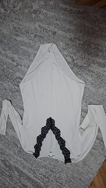 Shirts, blouses and tunics: Beli cipkani bodi L vel. Jednom nosen — 1