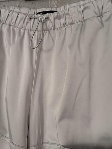 legend kosulje: Nove, ne koriscene ZARA PANTALONE Velicina M Model oversized. Široke — 3