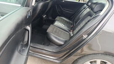 polovni automobili reno twingo: Volkswagen Passat: 2 l | 2006 year Limousine — 11