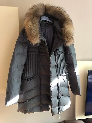 P….S….fashion Ženska jakna sa kapuljačom i prirodnim krznom,krzno baš