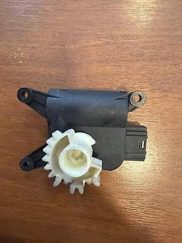 kupujem prodajem kompresor: MOTOR KLAPNE ZA VOLKSWAGEN TIGUAN, TOURAN, GOLF 5 . - 1K0907511C | — 3