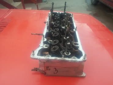 poklopac glave motora: Glava motora Lada 2105,2107 Riva motor 1300 cm3 broj 3. Skinuto sa — 5