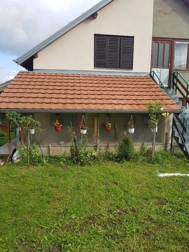 Donji delovi trenerke: 85 kv. m, 2 sobe — 2