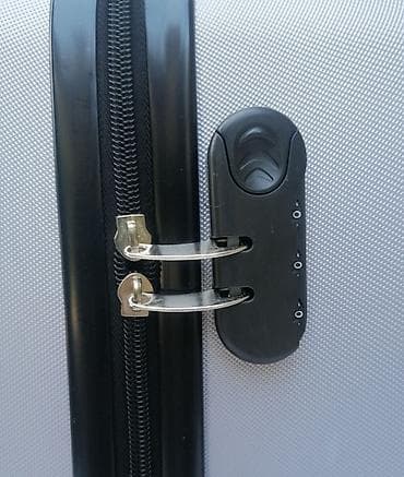 srebrni lanac cena: EKSTRA SNIŽENJE! VELIKI KOFERI – SA 5400 RSD NA 3500 RSD ★★★★ S R E Ć — 9