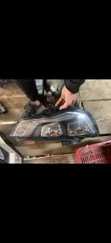 ogledalo rs: AUDI A3 6 FAR H7 LEVI I DESNI | Audi vw delovi zemun altina — 3