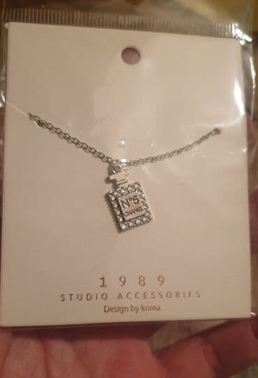polaroid naocare beograd: Pendant necklace — 1