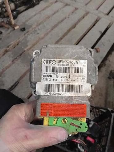 amortizer audi a3: AIR BAG CENTRALA ZA AUDI A4 OD 2005. DO 2008. GOD. | ispravna air — 2