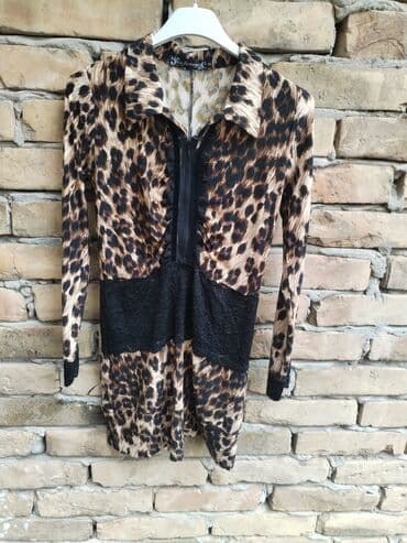 pull and bear sakoi: X-factory tunika S vel
Visoza — 2