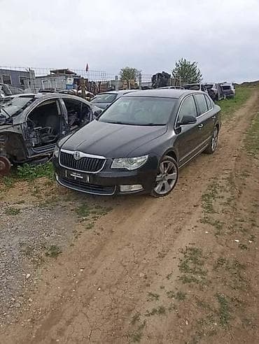 poni ekspres motor: 2.0TDI 8V KUCISTE FIL. VAZDUHA ZA ŠKODA SUPERB OD 2008. DO 2012. GOD — 2