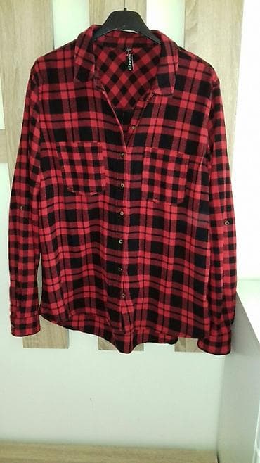 FBsister karirana kosulja. Odlicno stanje. Velicina M