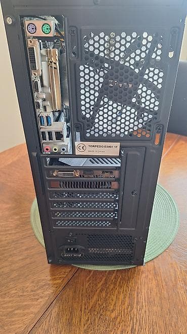 elektricni nosko: GAMING PC i7-6700 / 16GB DDR4 / GTX 1660 SUPER — 4