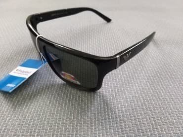 Naočare: Armani Suncane Unisex Polarizovane Sa UV 400 Zstitom Cena Je 1600 — 2