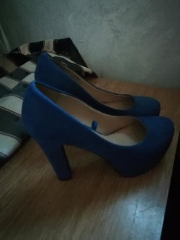 nine west 39: Cipele 39,predivne plave boje i preudobne, super ocuvane — 2