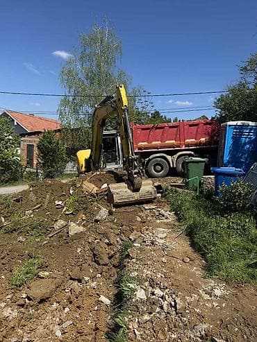 igraonica masa i meda kraljevo: Usluga: Priprema i uređenje terena tucanikom/šljunkom Opis: - — 7