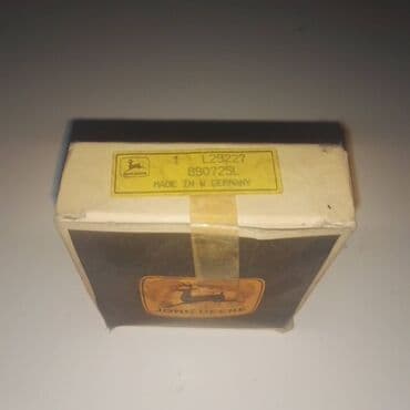 Sweatpants: Trkač diferencijala L29227 John Deere T21876 Trkač diferencijala — 1