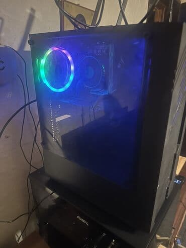 5 u 1 multifunkcionalni aparat za kosu: Gejming desktop računar – specifikacije i detalji - Procesor: Intel — 1