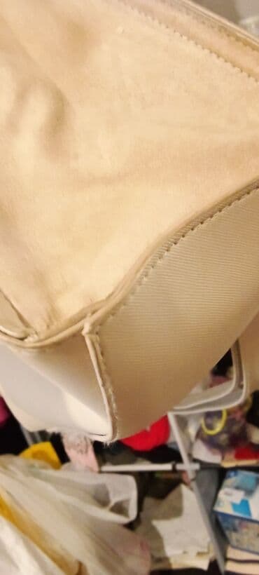 primark majice: Torba za rame, Primark, Materijal: Lakovana koža, Poliester — 4