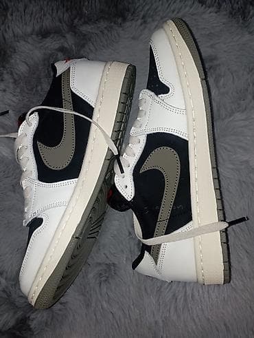 crne lakovane sandale: Patike Nike Air Jordan 1 – Travis Scott inspiracija - Model: AJ1 — 7