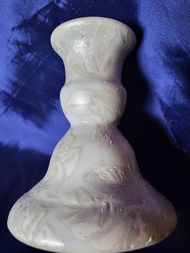 stari dukati: Svecnjak nov,rucni rad 80te. Svecnjak,blagi reljefni rad — 4