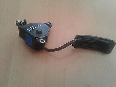 oglasi za motore: PEDALA GASA ZA RENAULT MEGANE OD 2001. DO 2008. GOD — 1