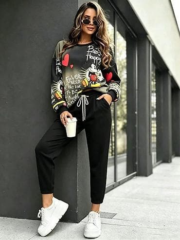 poslala: 08. Koliko su savršene💕
Komplet trenerka 
S M L XL
3.800 dinara H — 5