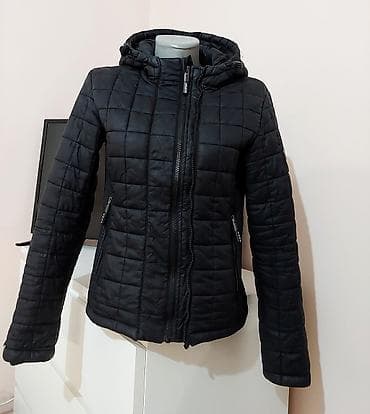 Superdry jakna Odlicno stanje Velicina je S Duzina: 57cm Ramena: 38cm