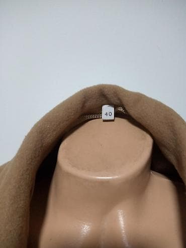 dsquared2 jakna: Ženski kaput u kamel boji, klasičnog, ravnog kroja vel.40. Model sa — 2
