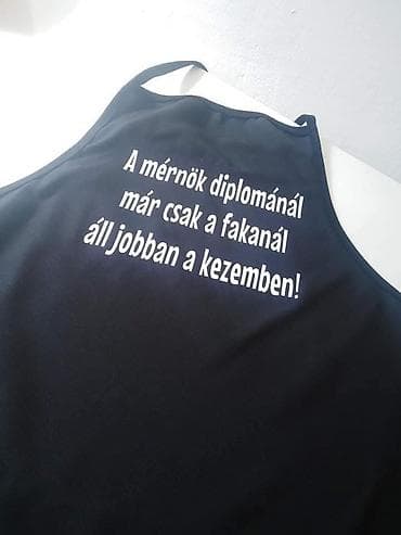 sinsay polica na tockice: Kecelje personalizovane sa štampom po zelji. Kecelje u živim bojama — 4