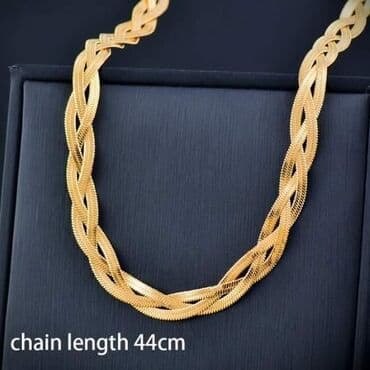 Ogrlice Cena:1400din/kom Narukvice Cena:1400din/kom Ogrlica sa na lalafo.rs Ogrlice Cena:1400din/kom Narukvice Cena:1400din/kom Ogrlica sa