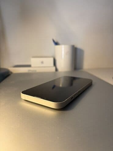 a1 slusalice za iphone: Apple iPhone iPhone 13, Bela — 25