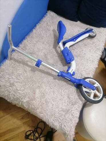 sintisajzer sa mikrofonom za decu: Guralica ili Trotinet za dete do 5 do 6 g. Dobar
 Mirjevo — 4