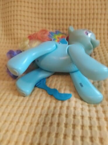 rainbow friends igračke: Rainbow Dasch nemirni konjić,visine 19 cm u savršenom — 6
