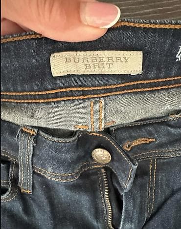 nema predaje 2: BURBERRY original farmerke, tanje sa elastiniom, veličine 28 — 3