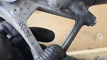 auto delovi pirot: VILJUŠKA R1200 RT K52 DESNA | BMW R1200RT K52 8 front right fork — 2