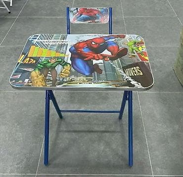 Dušeci: Dečiji set sto + stolica sa motivima crtanih junaka - Praktičan set — 2