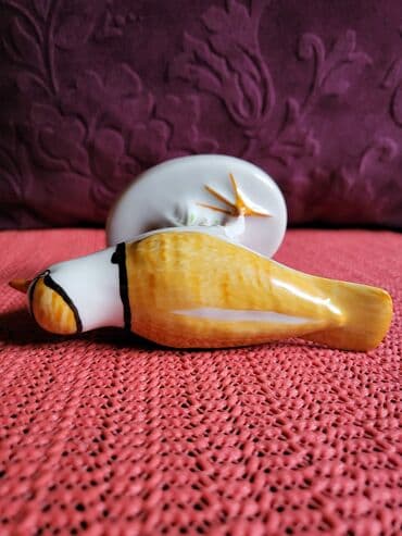 set porcelanski: Figura nova porcelanska 70te. Visina. 7cm. Duzina. 11,5cm — 7