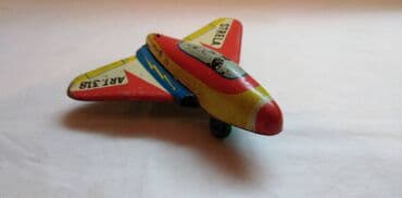 rubi 10 epizoda sa prevodom: Mehanotehnika avion Strela 10 cm. raspon krila 11 — 1